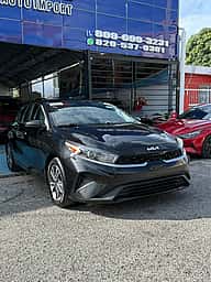 Kia Forte 2023 - miniatura 3
