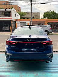 Kia Forte GT Line 2021 - miniatura 4