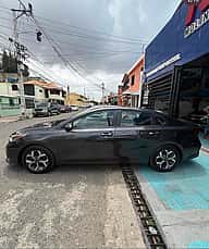 Kia Forte LX 2020 - miniatura 3