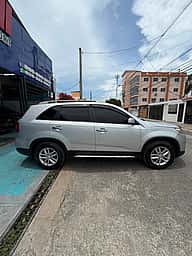 Kia Sorento LX 2015 - miniatura 5
