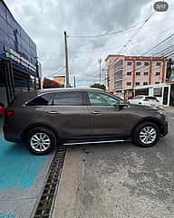 Kia Sorento LX 2020 - miniatura 3