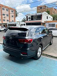 Kia Sorento LX 2020 - miniatura 6