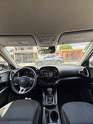 Kia Soul LX 2021 - miniatura 13