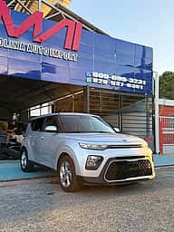 Kia Soul LX 2021 - miniatura 3