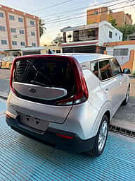Kia Soul LX 2021 - miniatura 7
