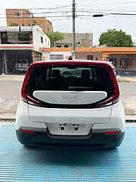 Kia Soul LX 2022 - miniatura 5