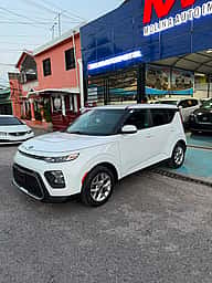 Kia Soul S 2020 - miniatura 1