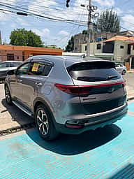 Kia Sportage LX 2022 - miniatura 4