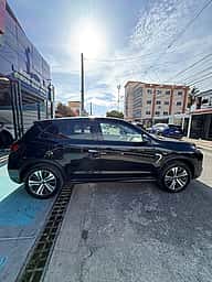 Mitsubishi Motors Outlander SE 2023 - miniatura 7