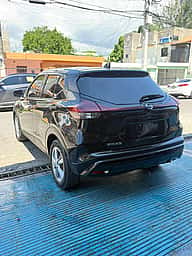 Nissan Rogue SV 2022 - miniatura 6