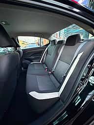 Nissan Versa SV 2021 - miniatura 5