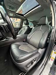 Toyota Camry SE 2019 - miniatura 10