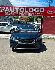 Toyota Camry SE 2020 - miniatura 1