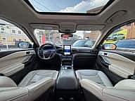 Ford Explorer Platinum 2020 - miniatura 8