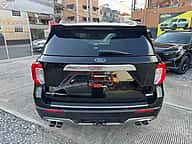 Ford Explorer Platinum 2020 - miniatura 5