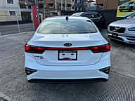 Kia Forte LX 2020 - miniatura 5