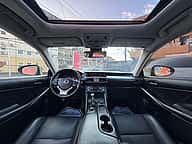 Lexus IS 300 2018 - miniatura 8