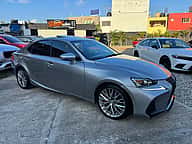 Lexus IS 300 2018 - miniatura 3