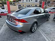 Lexus IS 300 2018 - miniatura 6