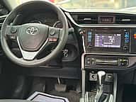 Toyota Corolla LE 2018 - miniatura 9