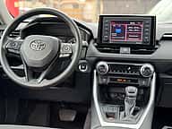 Toyota RAV4 XLE 2022 - miniatura 9