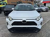 Toyota RAV4 XLE 2022 - miniatura 2