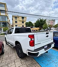 Chevrolet Silverado RST 2023 - miniatura 6
