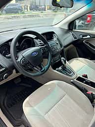 Ford Focus SE 2017 - miniatura 12