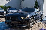Ford Mustang I4 Convertible 2017 - miniatura 1