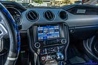 Ford Mustang I4 Convertible 2017 - miniatura 7