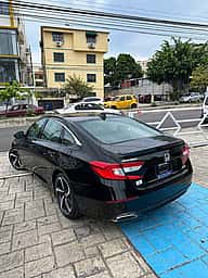Honda Accord Sport 2020 - miniatura 4