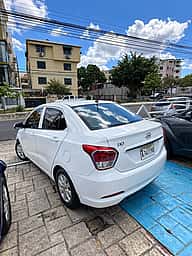 Hyundai i 10 Sedan 2016 - miniatura 9