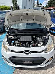 Hyundai i 10 Sedan 2016 - miniatura 6