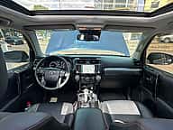 Toyota 4Runner Base Grade 2020 - miniatura 12