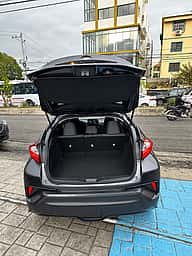 Toyota C-HR LE 2021 - miniatura 5