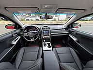 Toyota Camry SE 2013 - miniatura 13