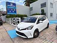 Toyota VITZ 2015 - miniatura 5