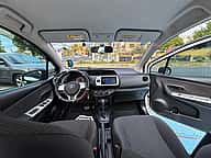 Toyota VITZ 2015 - miniatura 8