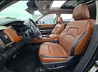 Nissan Pathfinder Platinum 2022 - miniatura 6