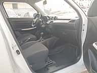 Suzuki Swift 2023 - miniatura 9