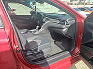 Toyota Camry SE 2020 - miniatura 11