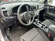Kia Sportage LX 2018 - miniatura 4
