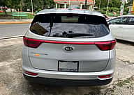 Kia Sportage LX 2018 - miniatura 8