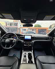 Ford Explorer XLT 2020 - miniatura 3