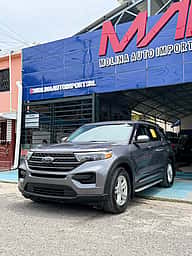 Ford Explorer XLT 2021 - miniatura 3