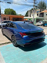 Hyundai Elantra 2021 - miniatura 6