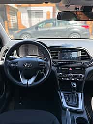 Hyundai Elantra SEL 2020 - miniatura 14