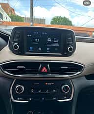 Hyundai Santa Fe SE 2020 - miniatura 5