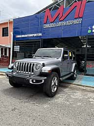 Jeep Wrangler Sahara 2020 - miniatura 2