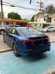 Kia Forte GT Line 2021 - miniatura 3